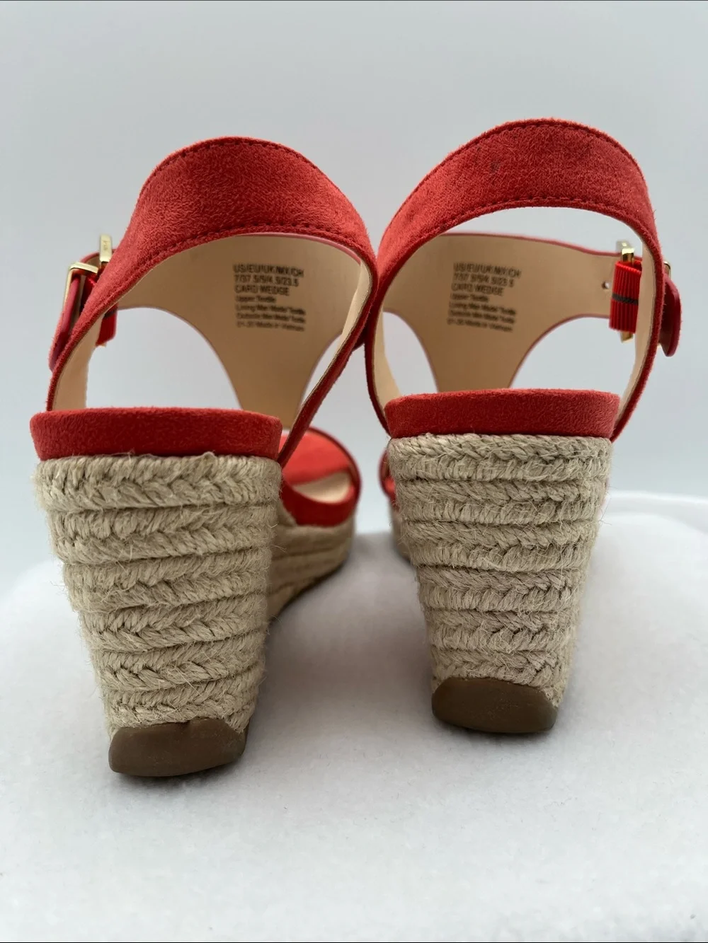 Kenneth Cole Reaction Spiced Coral Suede Espadrille Wedge Sandals